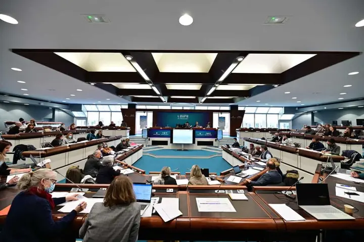 L’INSTALLATION DU COMITE CONSULTATIF